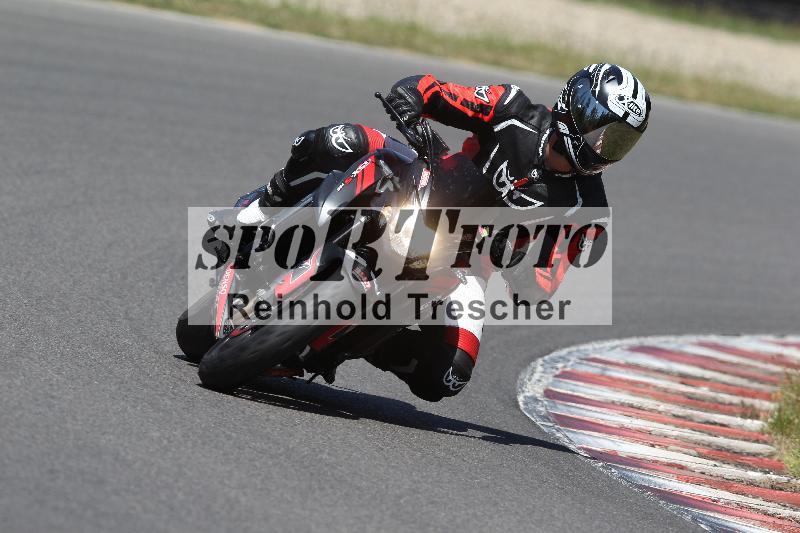 Archiv-2022/40 18.07.2022 Plüss Moto Sport ADR/Einsteiger/ohne